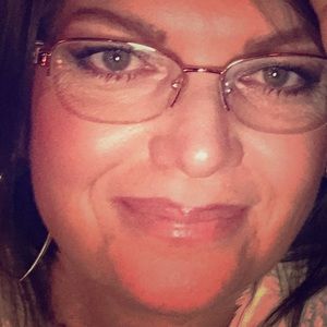 Meet your Posher, Peggy